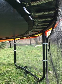 Trampolina Ogrodowa Jumpi 252cm/8FT Maxy Comfort Plus Czerwona Z Wewnętrzną Siatką